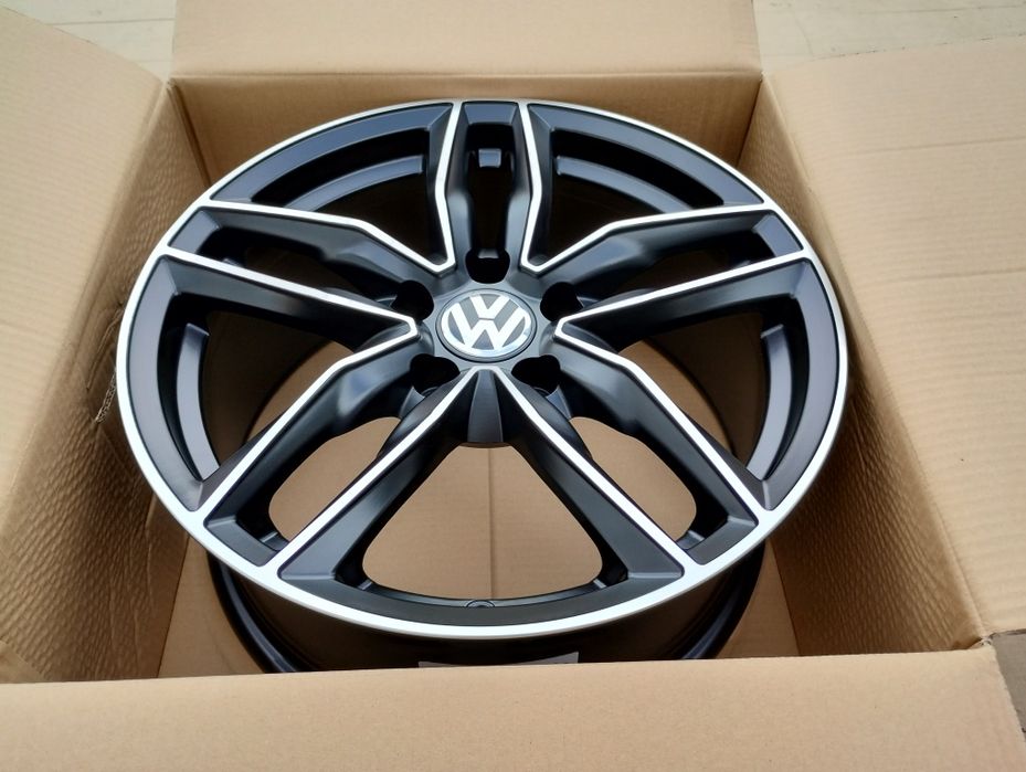 Jante 17 Vw Golf Passat Tiguan Touran Jetta Caddy pe 17 "