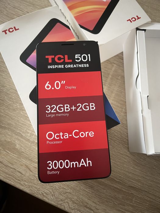 Se vinde doua telefoane noii  noute tcl 501