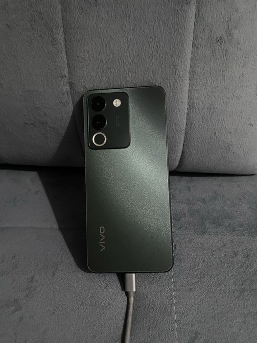 Продам телефон VIVO V29e 5G