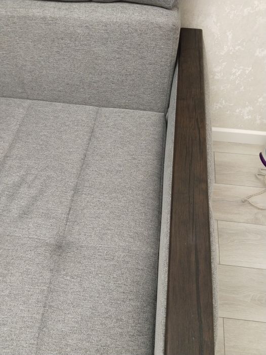 Продам диван ,тик так