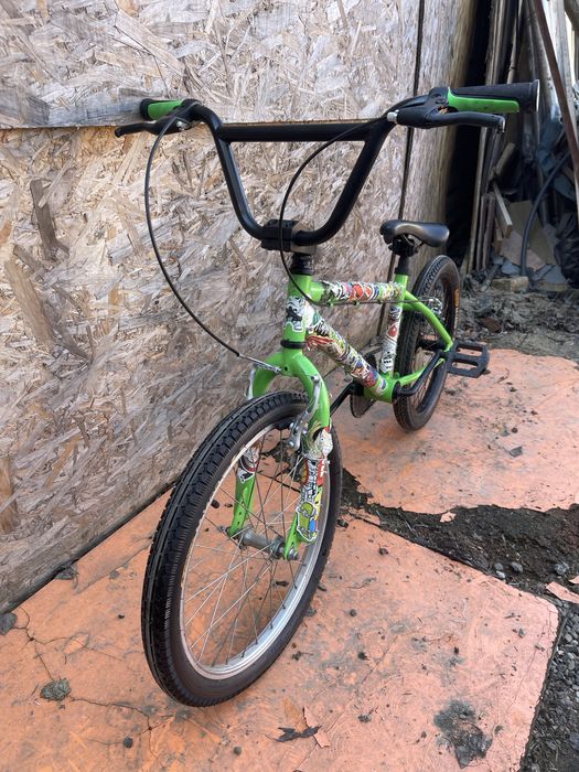 Bicicleta bmx jumper multistiker roti 20”