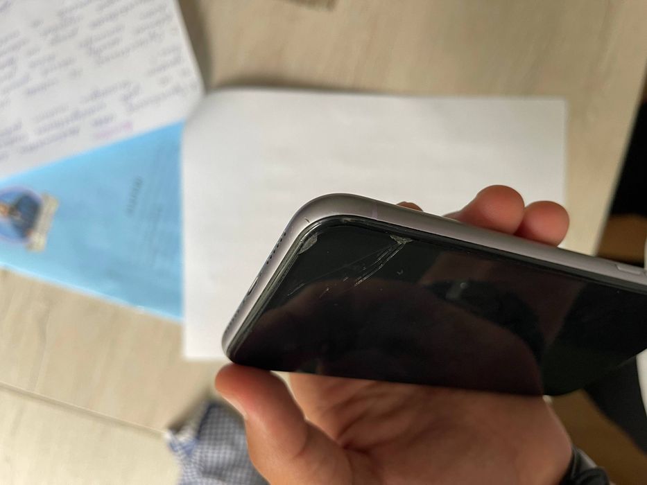 iPhone 11 sotiladi