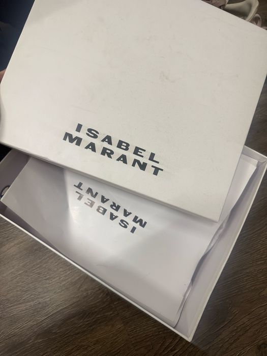 Isabel Marant .    Изабель Марант сникерсы