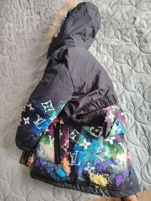 Продаю детский комбинезон