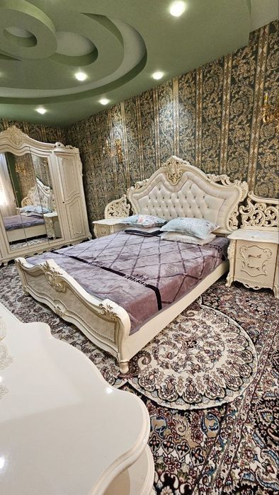 Сдаётся 4×комнатная квартира со всеми удобствами