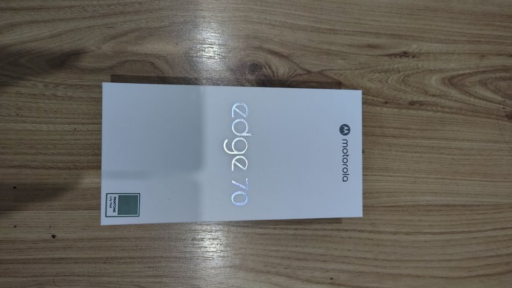 Telefon Motorola edge 70