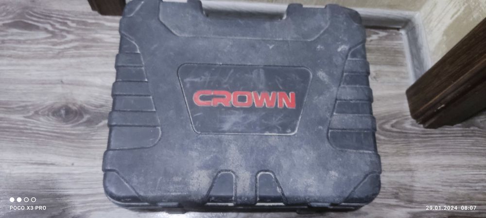 Перфоратор crown