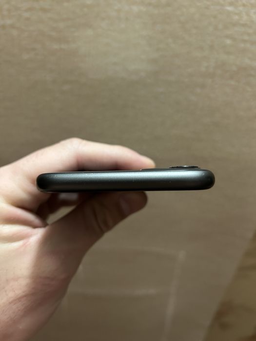 Iphone 11 128 taliy holati yahshi 160$