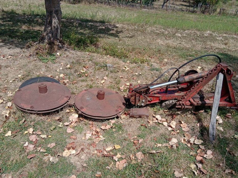 Vând coasa după tractor rotativa