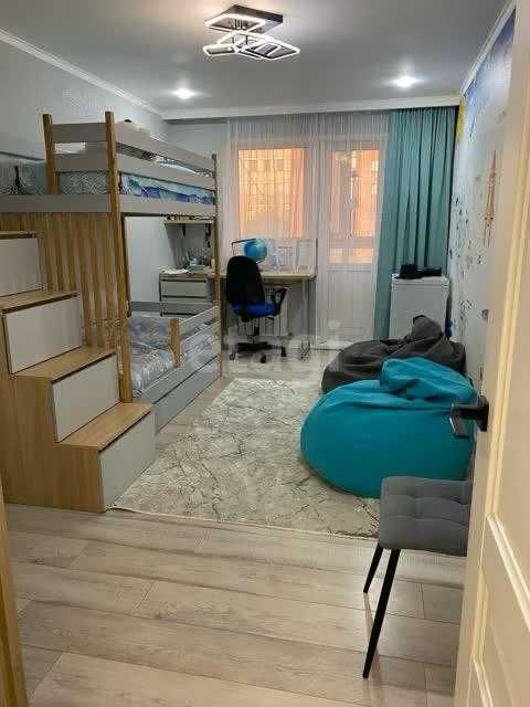 Продам 3 комнатную квартиру