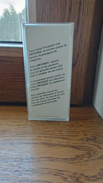 Ceas masa Swissbee