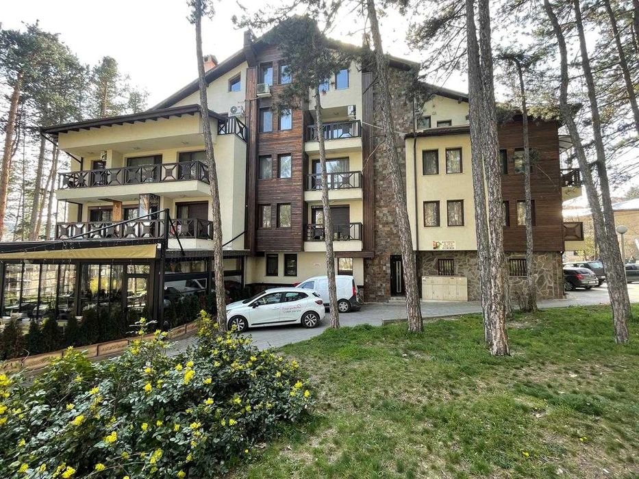 Продава се Тристаен апартамент в Велинград - 82 кв.м за 666 €/кв.м - Снимка #1