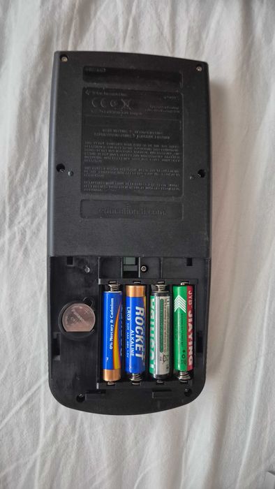 Калкулатор Texas Instruments GRAFIC TI-82 STATS