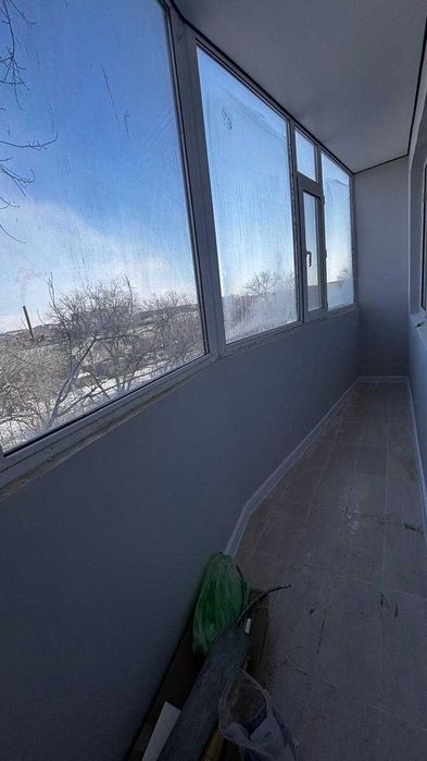 8 мик 13800млн 1 комн с ремонтом