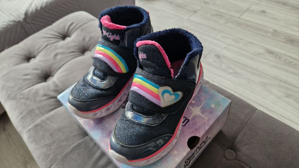 Есенно-зимни обувки Skechers за момиче 31 номер
