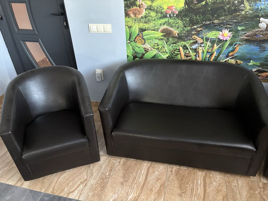 Set din 3 corpuri canapea si 2 fotolii