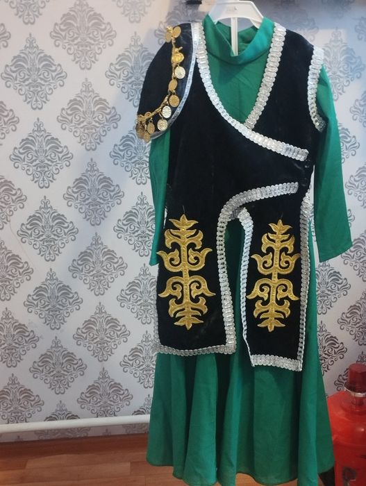 Продам узбекский костюм