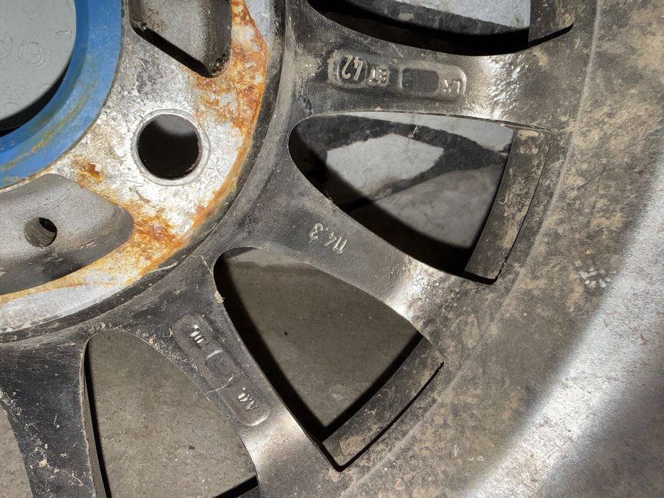 Продавам 5 броя Джанти  AEZ 15 цола