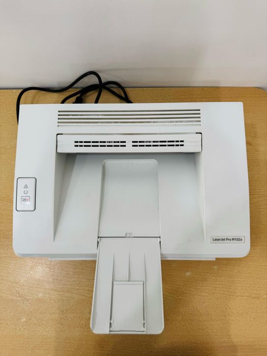 Принтер б/у: LaserJet Pro M102a