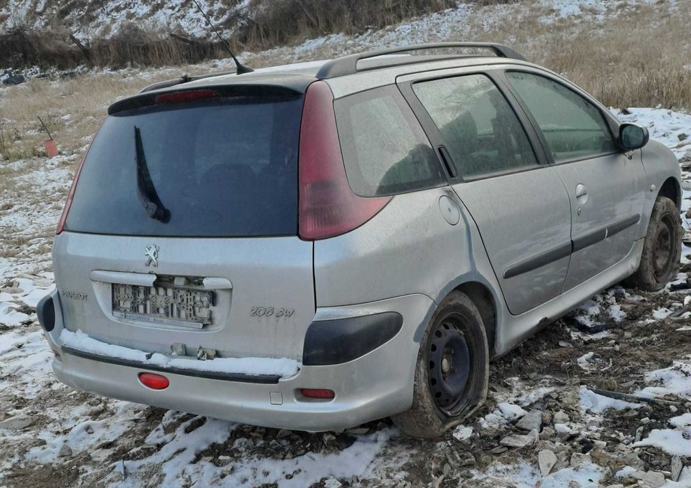 Masini pentru dezmembrat Peugeout,Fiat si Opel