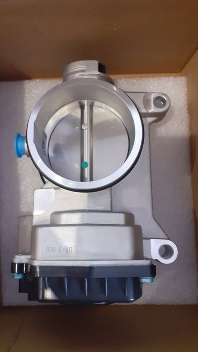 Дросельная заслонка Рено