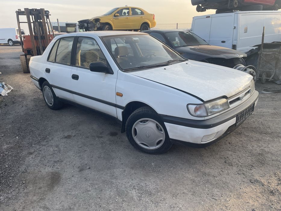 Нисан съни/Nissan SUNNY  1.6 66kw на части