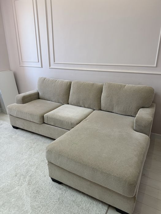 Продам диван в зал!