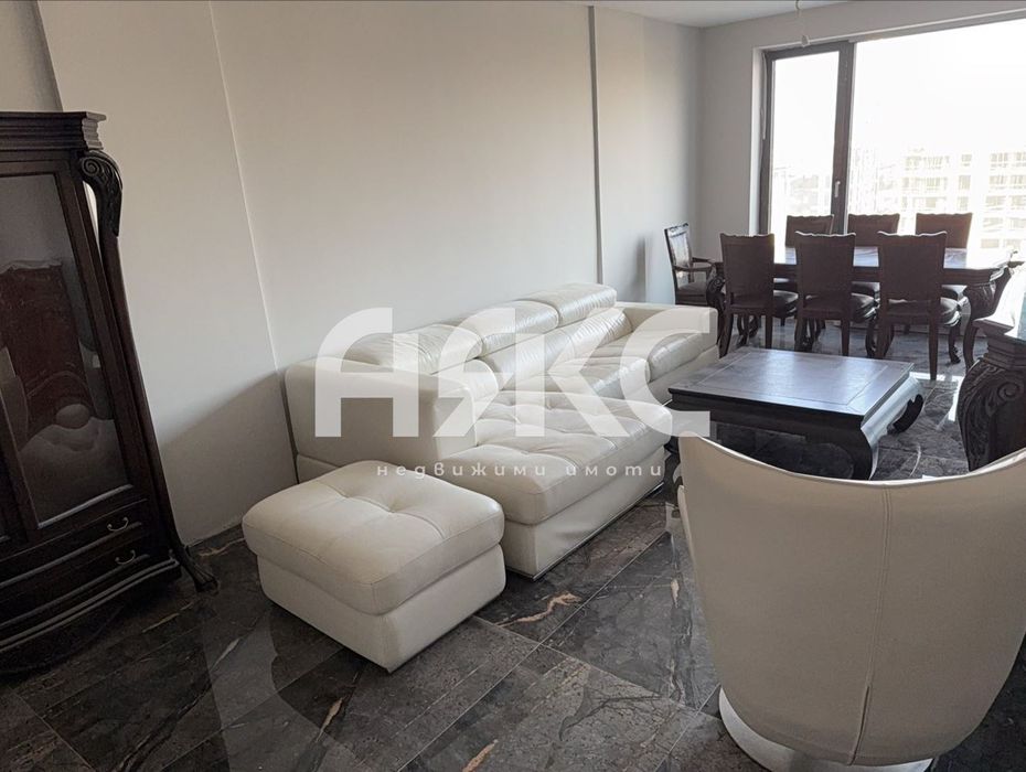 Двустаен обзаведен апартамент в кв. Кръстова вада