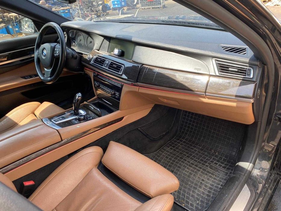 Dezmembrez bmw seria 7 f01 730d n57 volan stanga/interior f01/bara f01