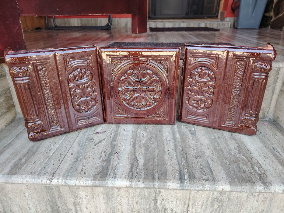 Vând pentru 2 sobe cahle (placi+colturi)sobe teracota noi,7 rânduri.