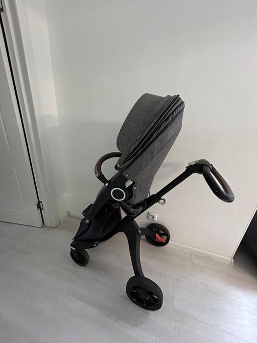 Продам коляску б/у