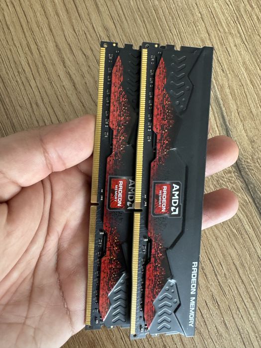 AMD Radeon DDR4 ОЗУ 16Gb 3200МГц