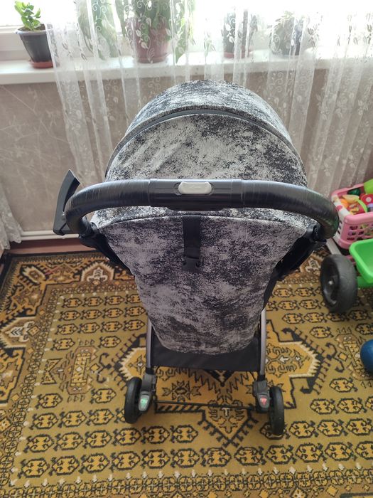 Коляска для детей