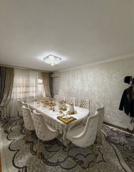 Продается квартира , Феруза , 205 школа , Кафе балык, 77 серия 3/1/4