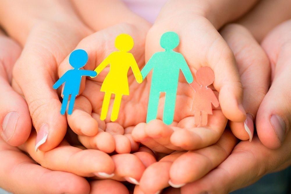 Адвокат бала асырап алу бойынша.