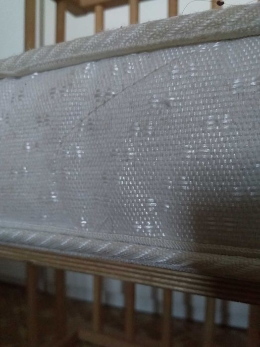 Продам детскую кроватку