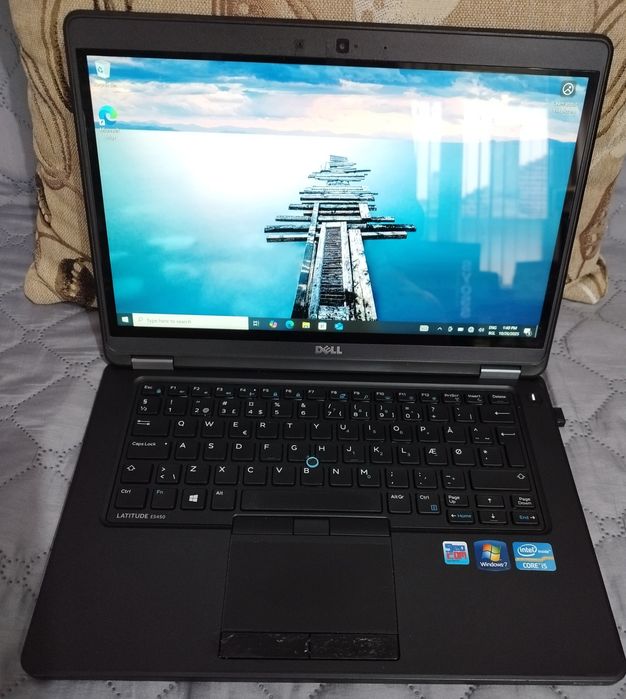 Продавам Лаптоп DELL.