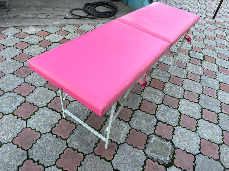 Кушетка для мкссажа