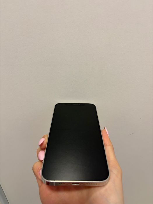 Телефон Iphone 12 pro