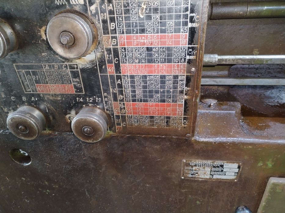 Strung unguresc EE 250