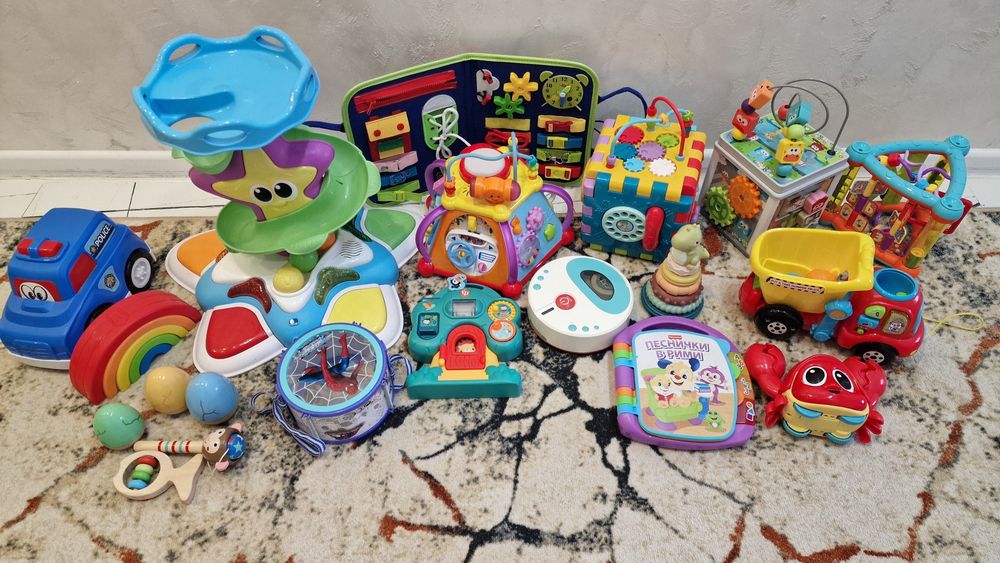 Продавам играчки
