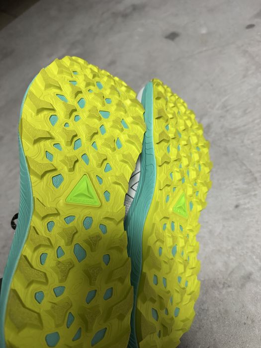 Маратонки Asics Trabuco Terra 3; 46 номер - Чисто нови