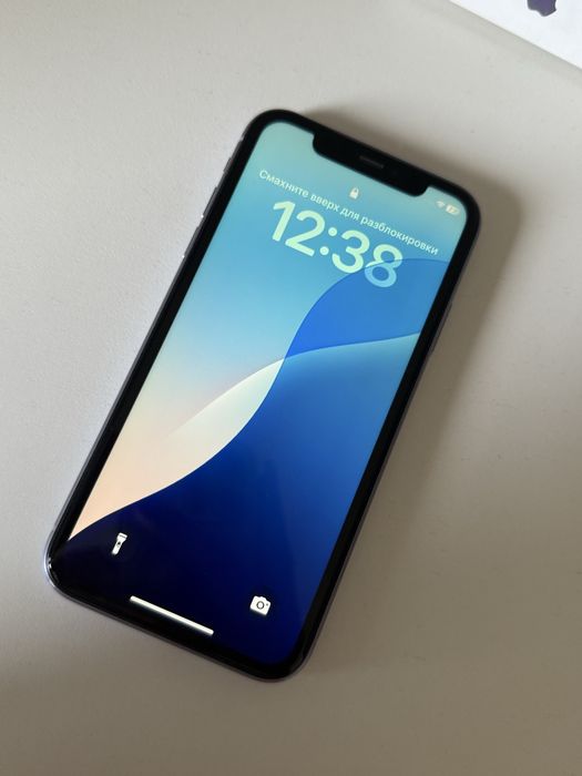 iPhone 11, продам