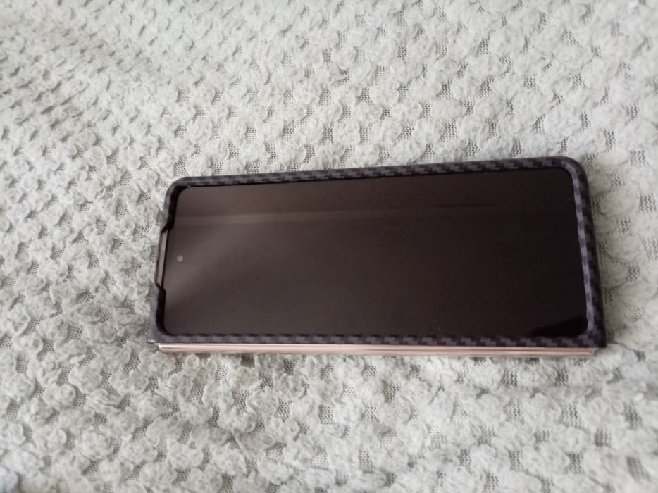 Продам Samsung z fold 4 256gb