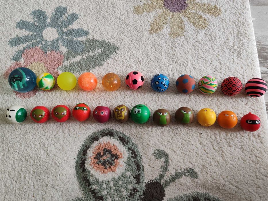 Топчета, различни видове.