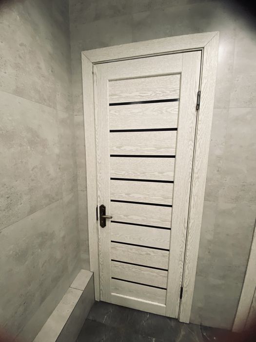 Сантехника,унитаз,диспенсера