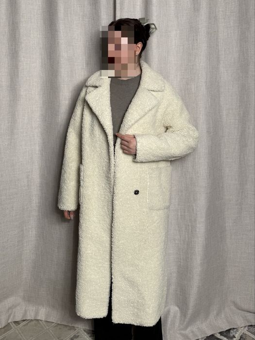 Дубленка молочного цвета