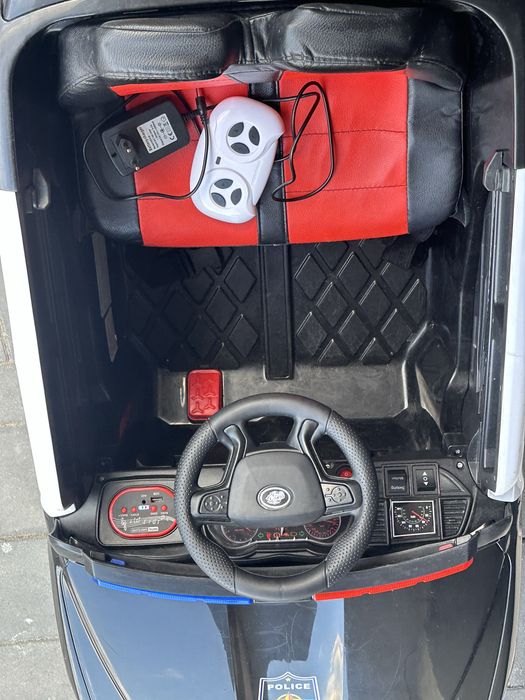 Masinuta electrica pentru copii