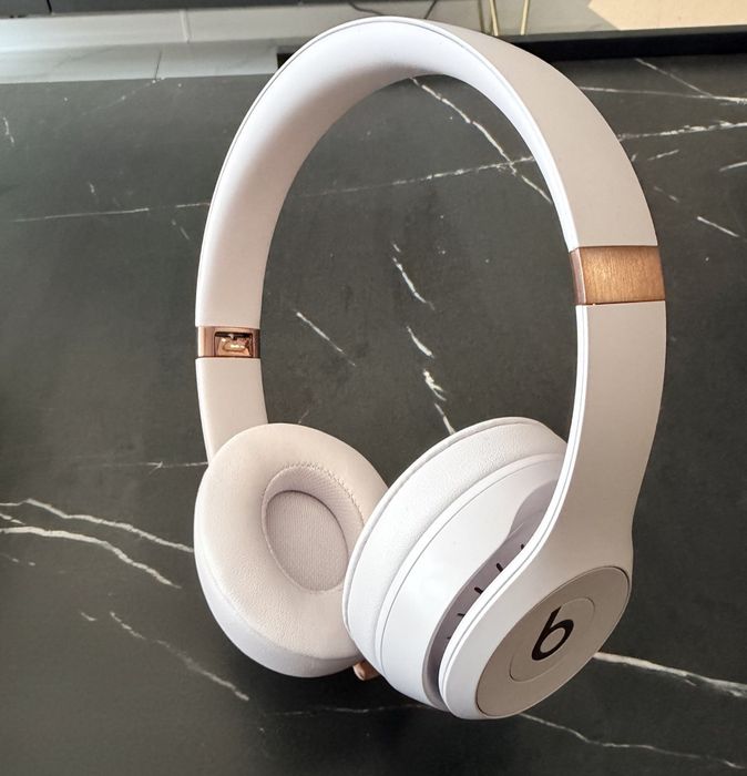 Слушалки Beats Solo 4