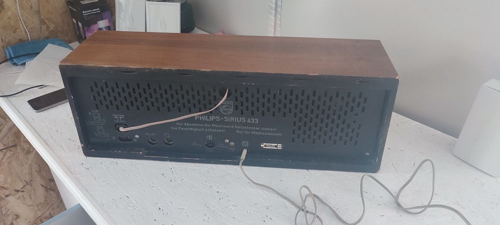 Aparat radio pe lămpi original anii 60